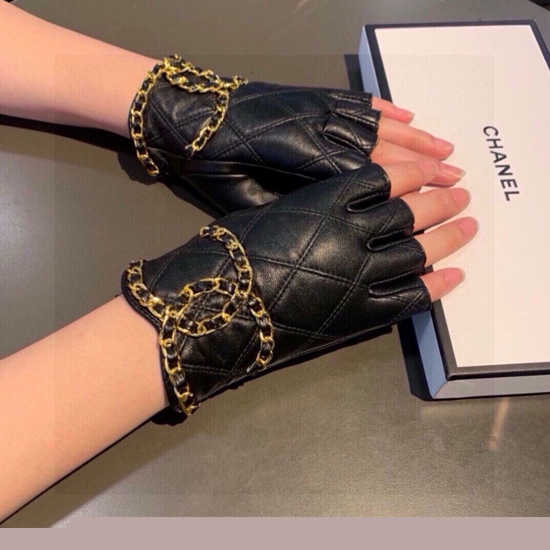 Ch*el